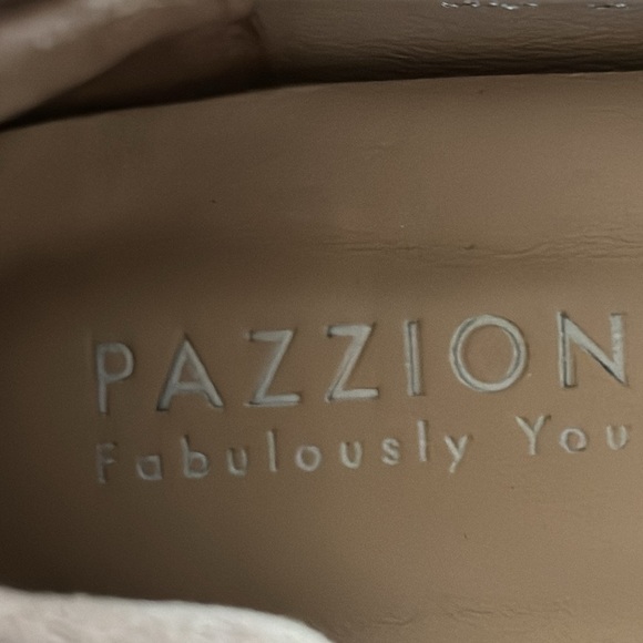 Pazzion pewter leather pointed toe pumps slip on heels EU Sz 37‎ US Sz 7 - Picture 8 of 10